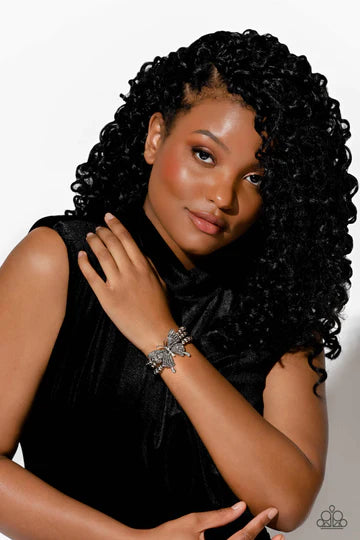 First Wing First White