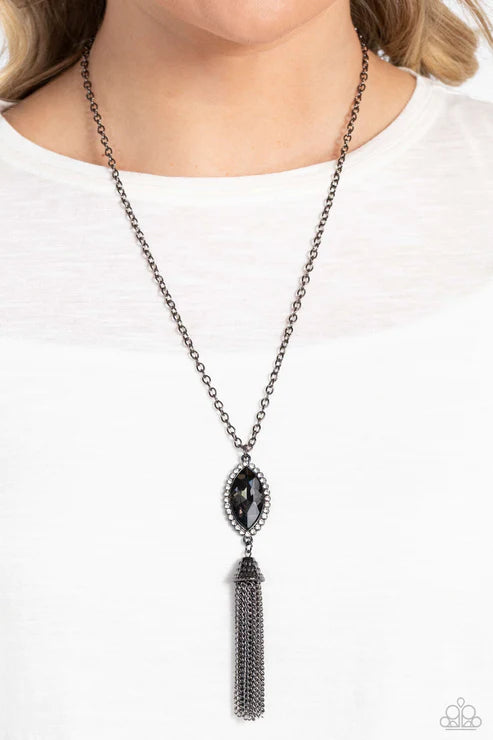 Tassel Tabloid Black