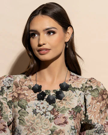 Balance of FLOWER Black