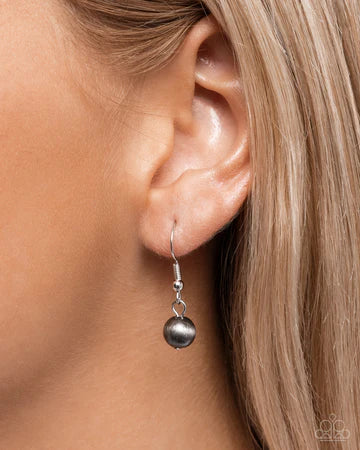 Elongated Element Silver