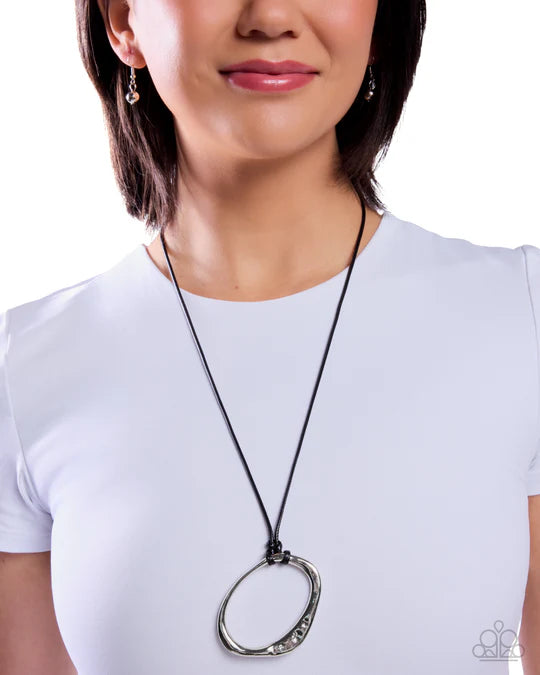 Simple Sashay Black