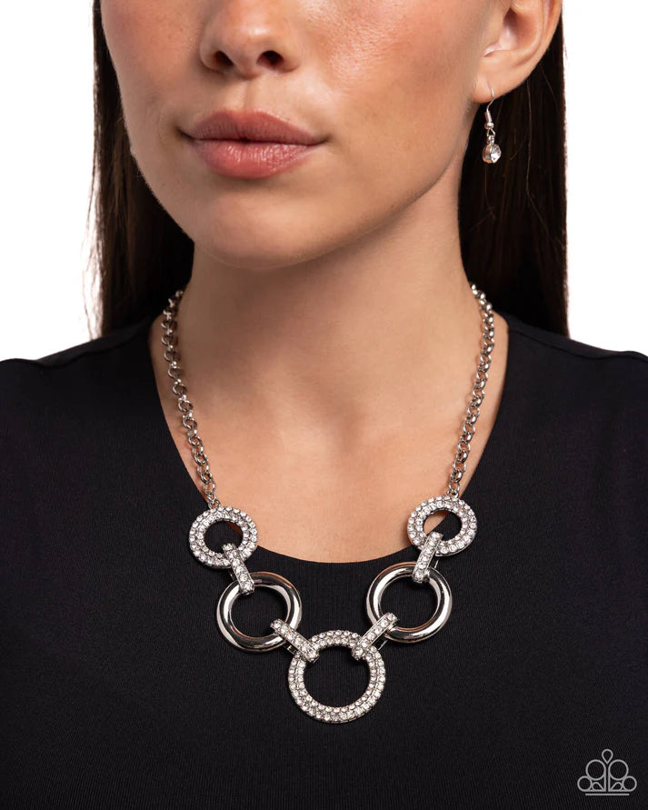 Cosmopolitan Confidence White