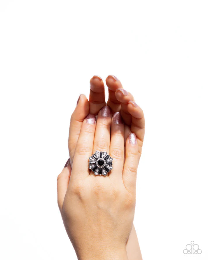 Sensational Splendor Black