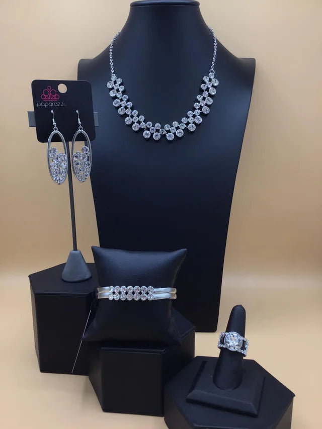 Fiercely 5th Avenue November 2021