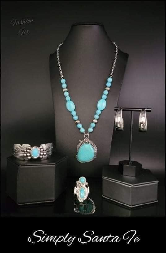 January 2022 Simple Santa Fe