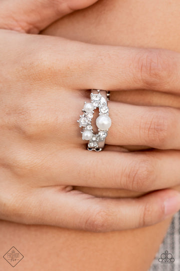 Fiercely 5th Avenue October 2021