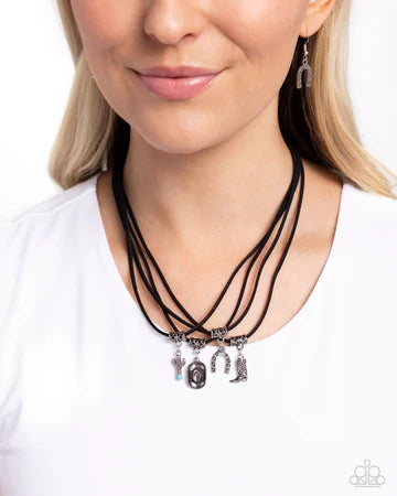 Southern Beauty Black