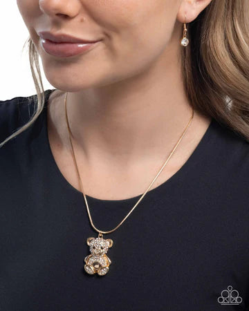 Cuddly Chic Gold