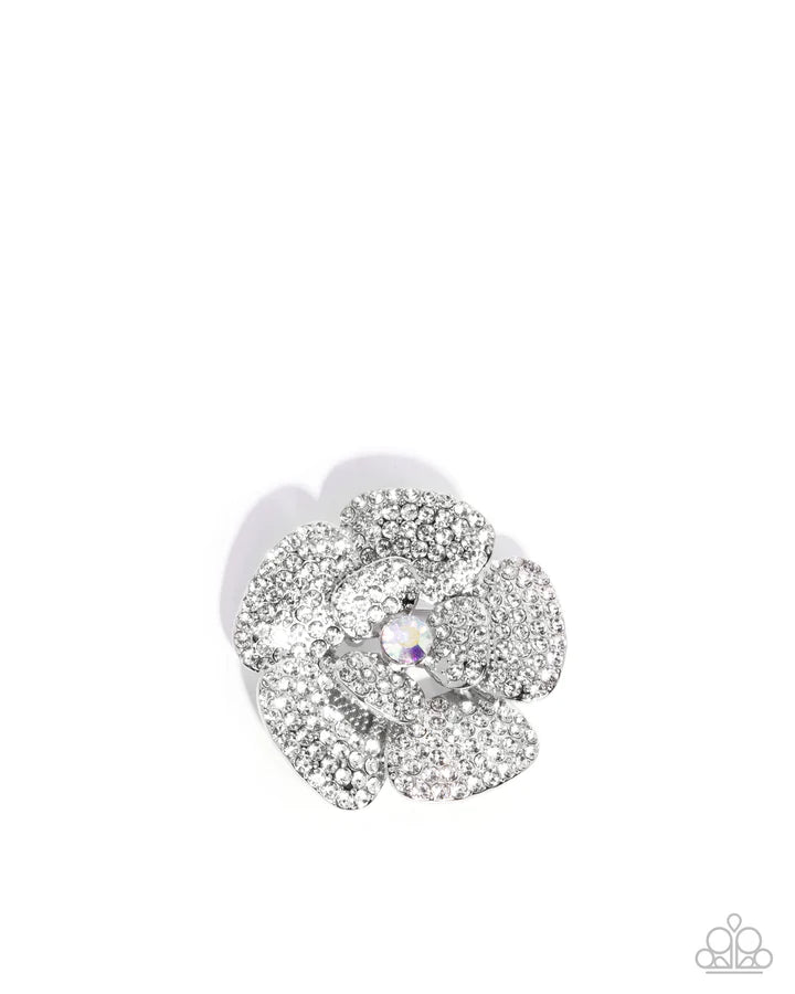 Festive Flourish White