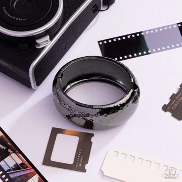 Hammered Hassle Black