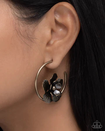 Blossoming Balance Brass