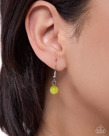 Calmy Coastal Green