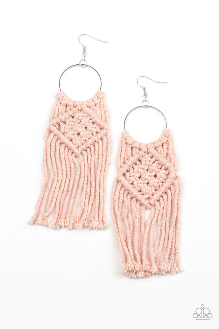 Macrame Rainbow Pink